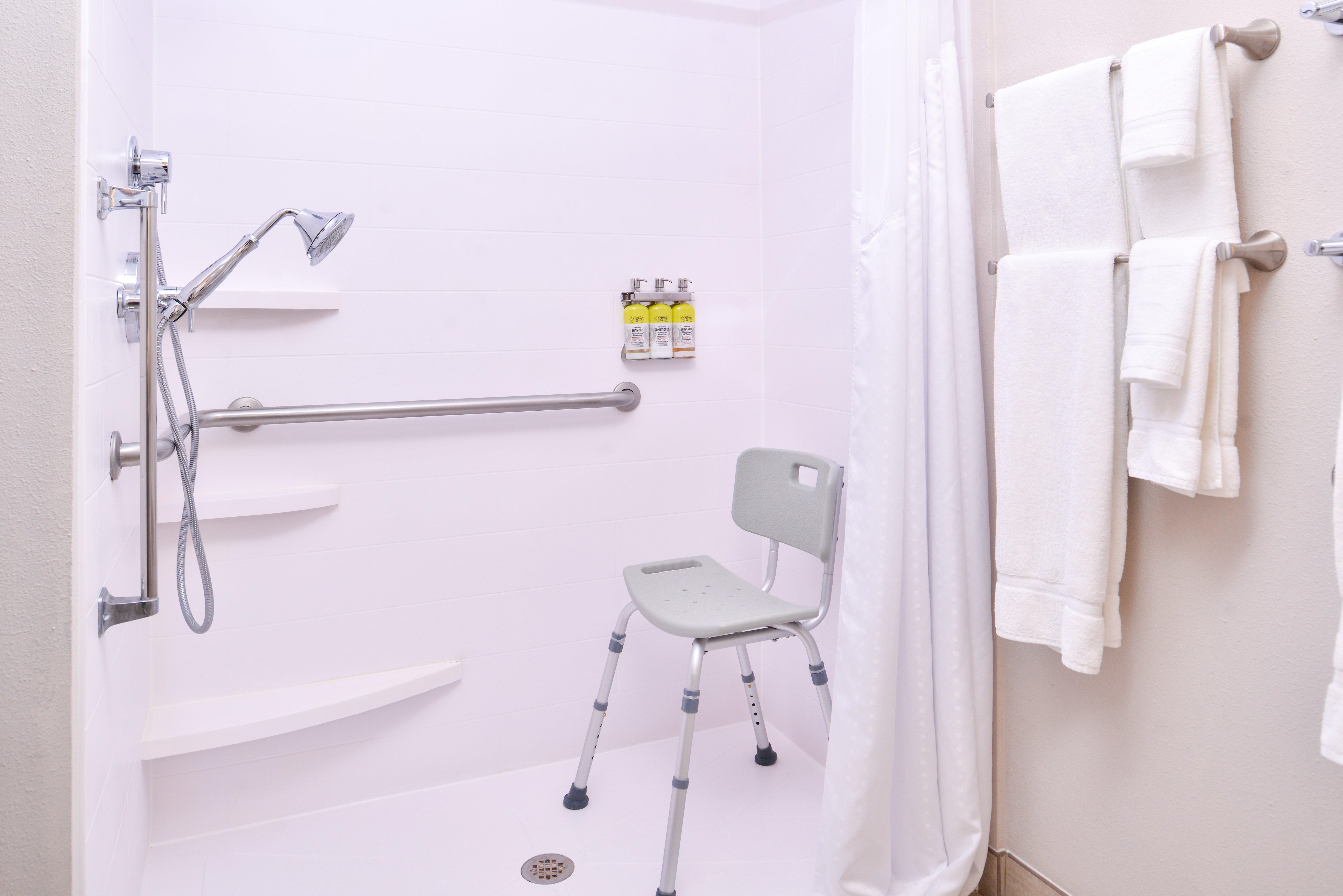 Holiday Inn Express Hotel & Suites Tampa-Anderson Road-Veterans Exp By Ihg West Chase Eksteriør billede