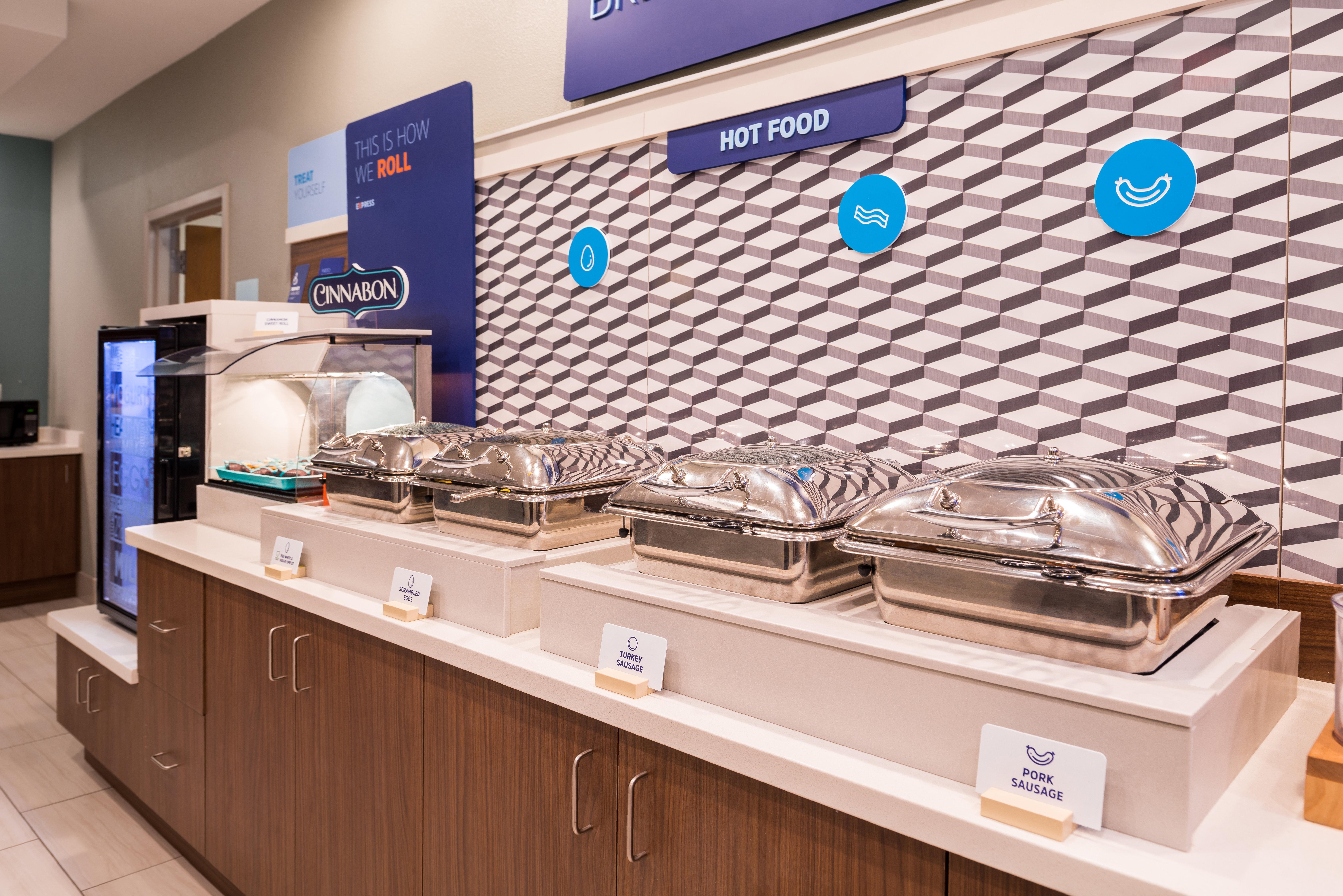 Holiday Inn Express Hotel & Suites Tampa-Anderson Road-Veterans Exp By Ihg West Chase Eksteriør billede