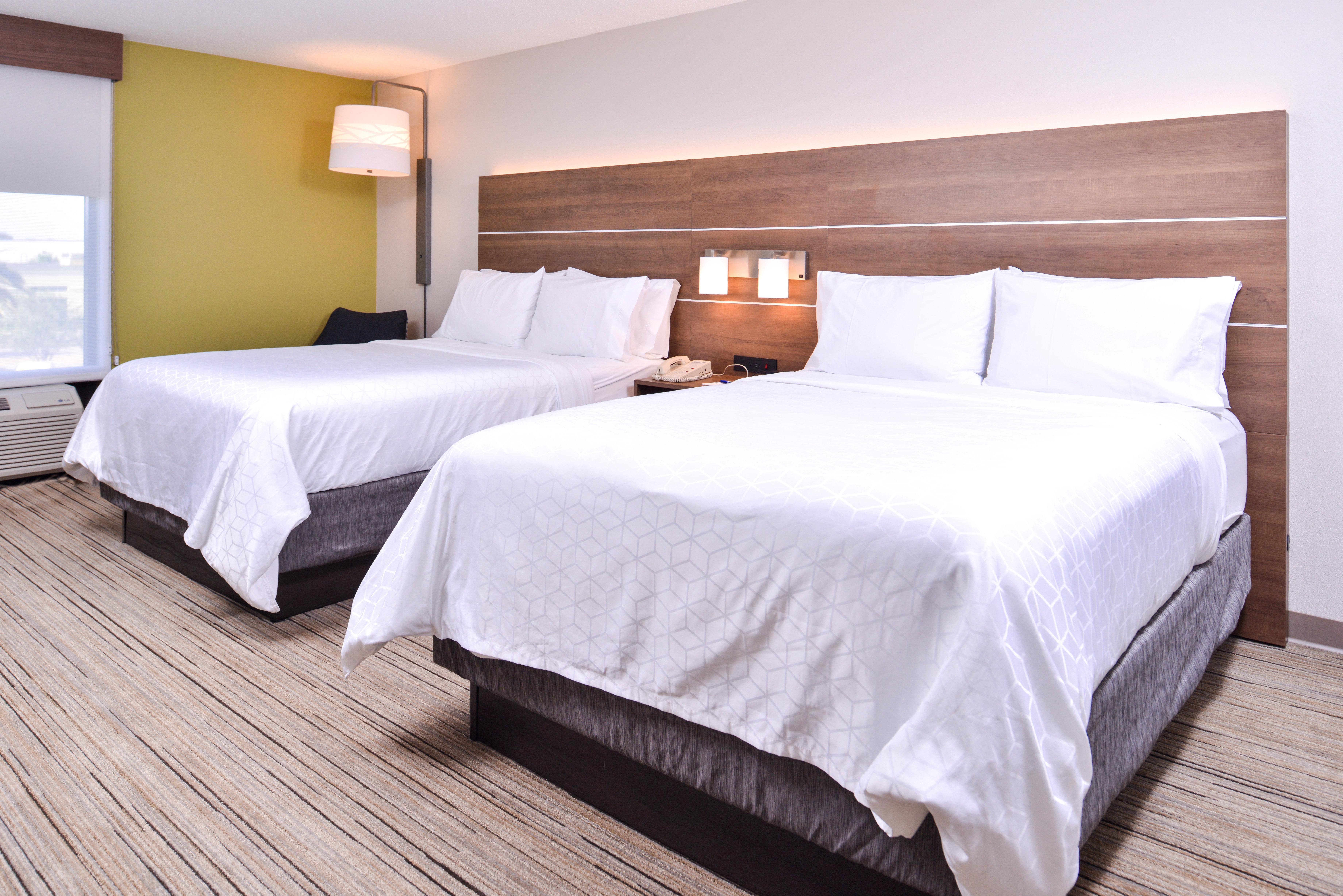 Holiday Inn Express Hotel & Suites Tampa-Anderson Road-Veterans Exp By Ihg West Chase Eksteriør billede