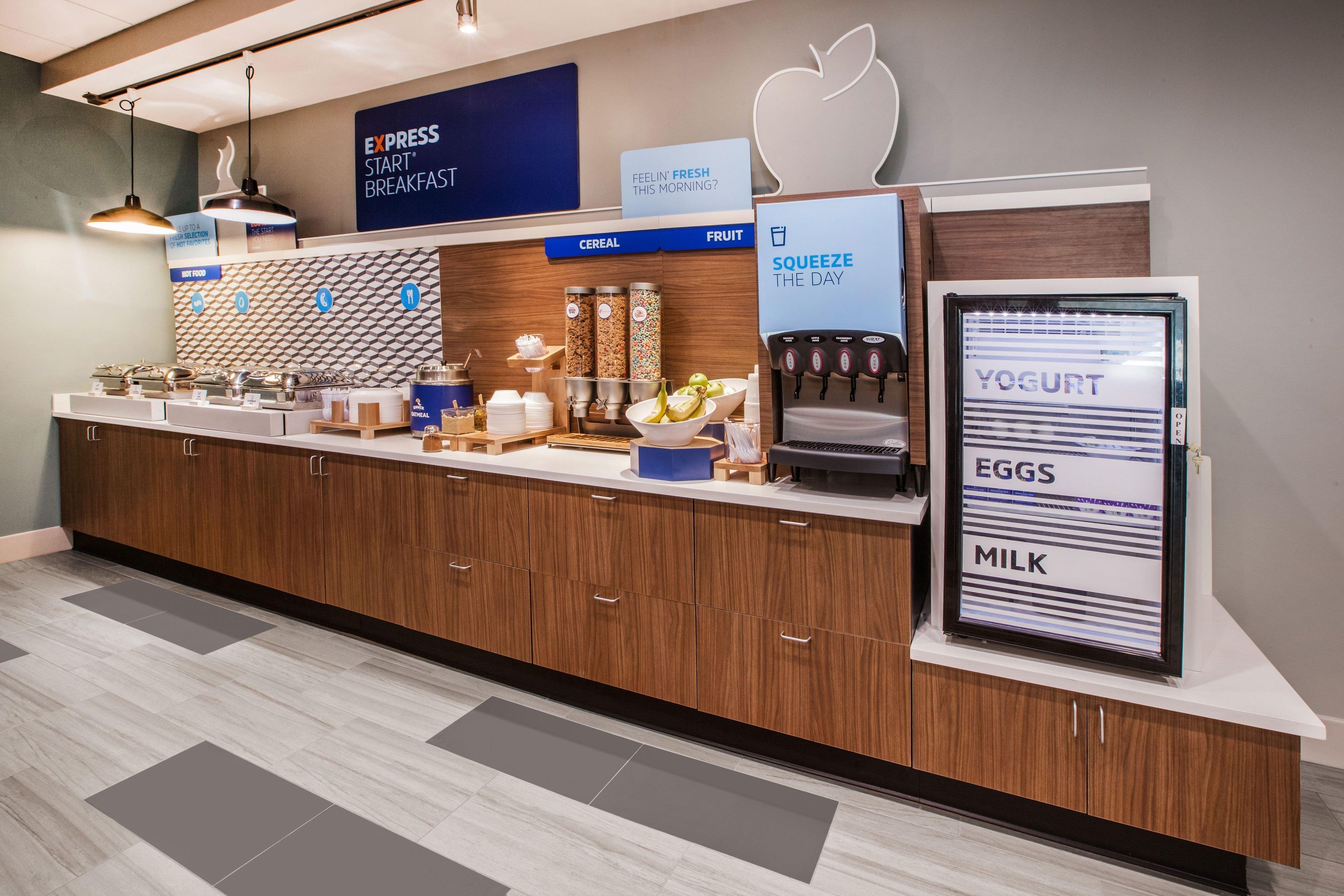Holiday Inn Express Hotel & Suites Tampa-Anderson Road-Veterans Exp By Ihg West Chase Eksteriør billede